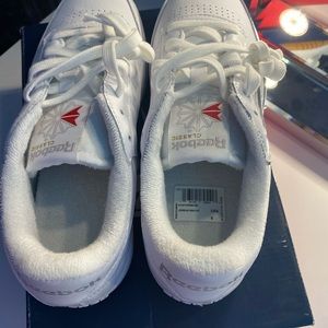 Brand new Reebok white shoes